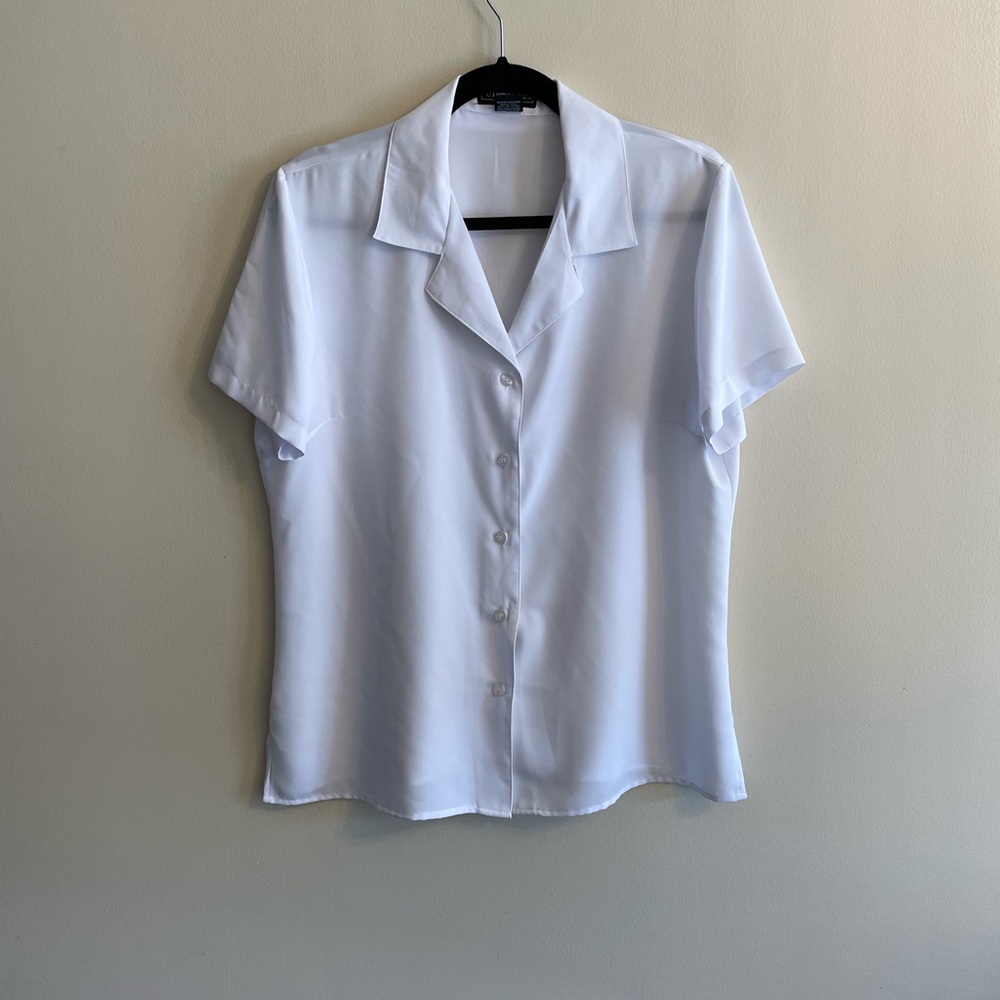 Vintage Womens Flowy silky feeling button up blouse white